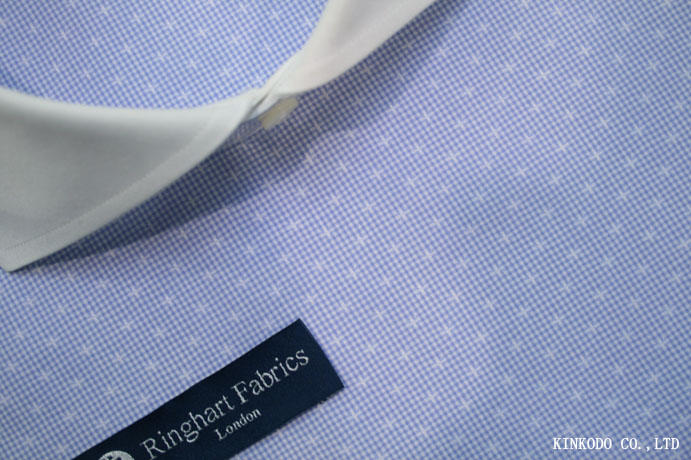 リングハート・ファブリック・ロンドン(Ringhart Fabric London)の星柄のチェック生地