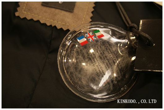 Eleventy ダウンジャケット