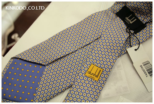 ダンヒル　ブルータイ