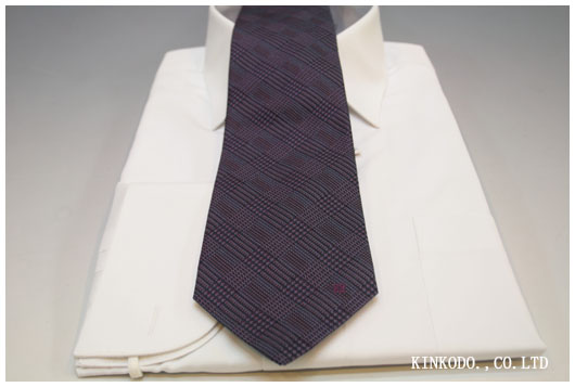 GIVENCHY ジバンシー