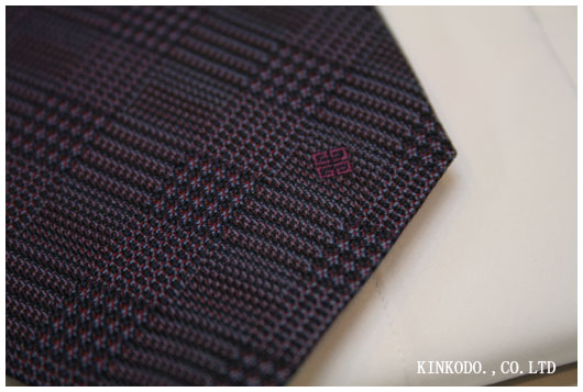 GIVENCHY ジバンシー