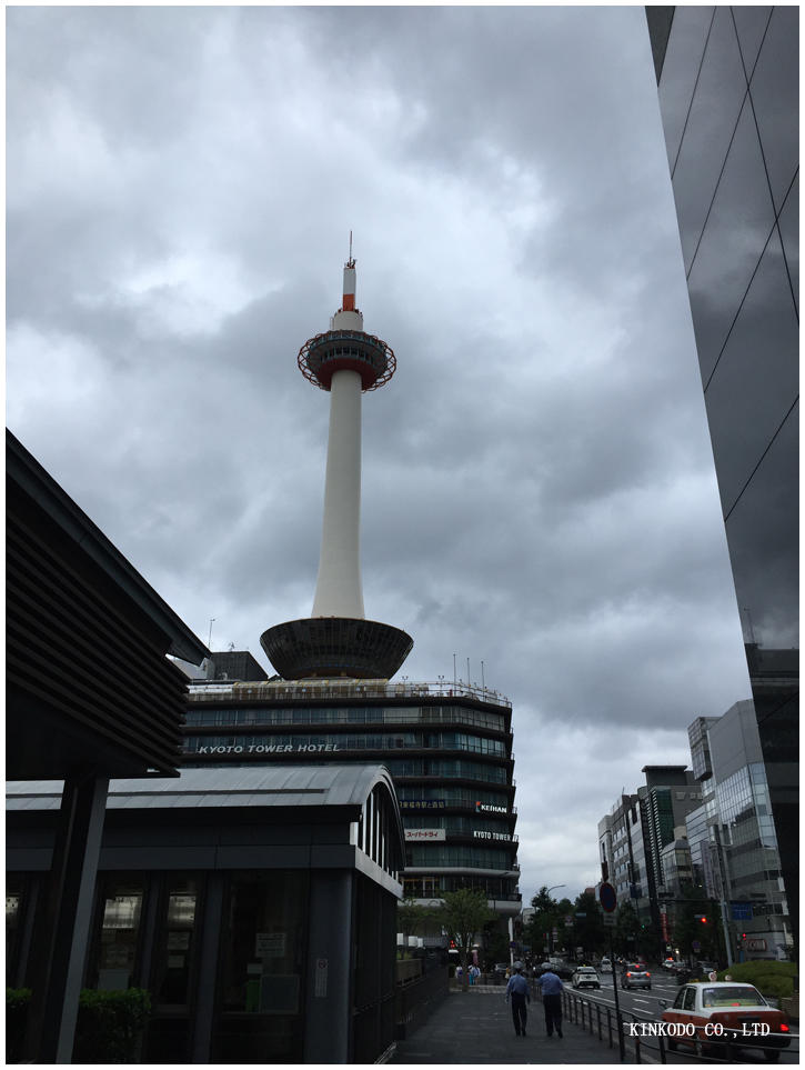 kyoto_tower_taihu.jpg