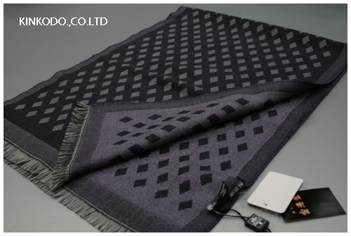 PlaZileriのマフラーパープル全体