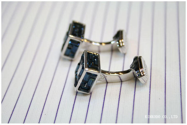 TATEOSSIAN【タテオシアン】THOMPSONの四葉のクローバーカフス(ブルー)