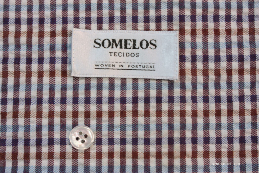NO-M2547 ブラウン×ネイビー×サックスのマルチチェック・サッカー生地 SOMELOS 社製生地 ポルトガル 綿100%