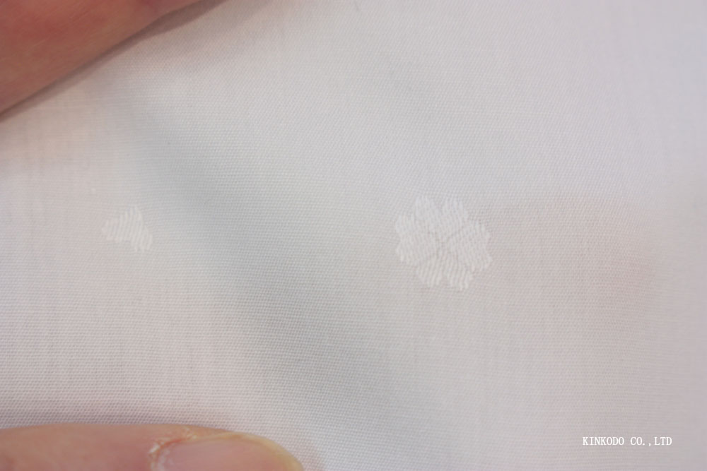 NO-10532517　GIZA100番手双糸 　幸運モチーフの白ジャガード生地　エジプト綿100％
