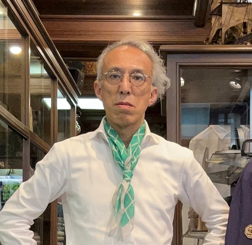 グリーンスカーフ