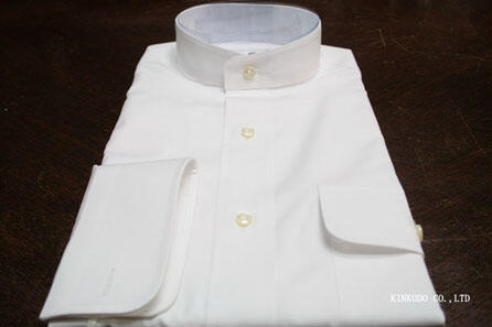 スタンドカラーシャツ