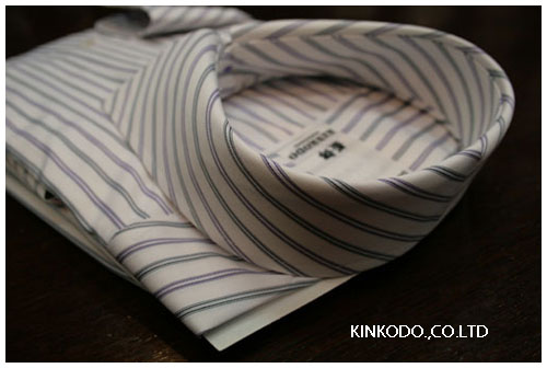 衿裏のバイアス切り替えが分かるオーダーシャツ