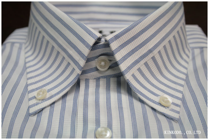 正面から見た縦横切り替えデザインのオーダーシャツ