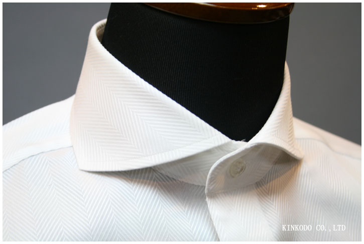 カッタウェイカラー（2）制作例（右）