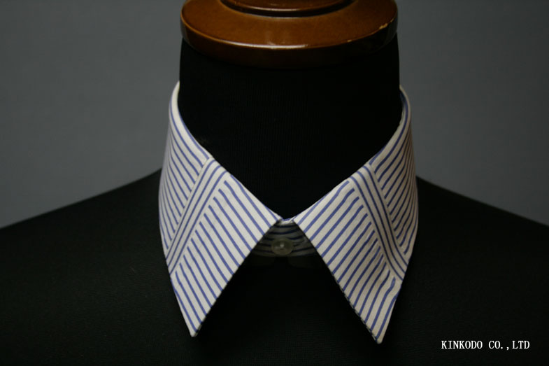 K3 衿羽根中央のストライプ方向を逆にしたディテール