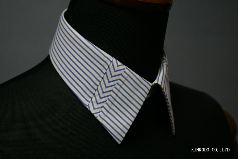 K5 衿のディテール（別角度）