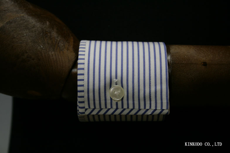 K6 カフスの先をカットしてストライプ方向を変えたディテール