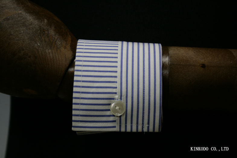 K8 カフス中央の切り替えディテール