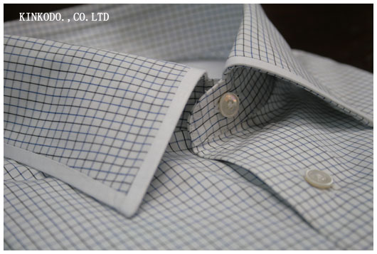 衿とカフスの縁を白のクレリックにしたシャツのオーダーシャツのデザイン