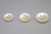 プラスチック ホワイト 四穴 2mm サイズ