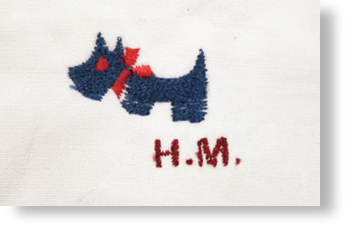 テリア（約13×19mm）